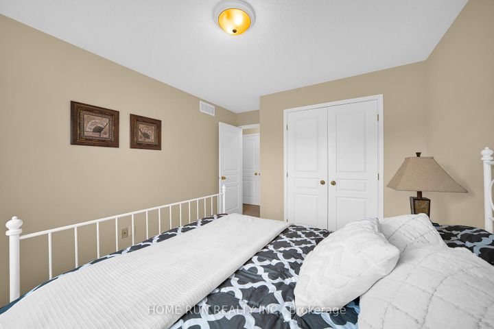 Photo 32 at 103 Cheyenne Way, Nepean (Stonebridge), Ottawa