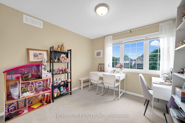 Photo 33 at 103 Cheyenne Way, Nepean (Stonebridge), Ottawa