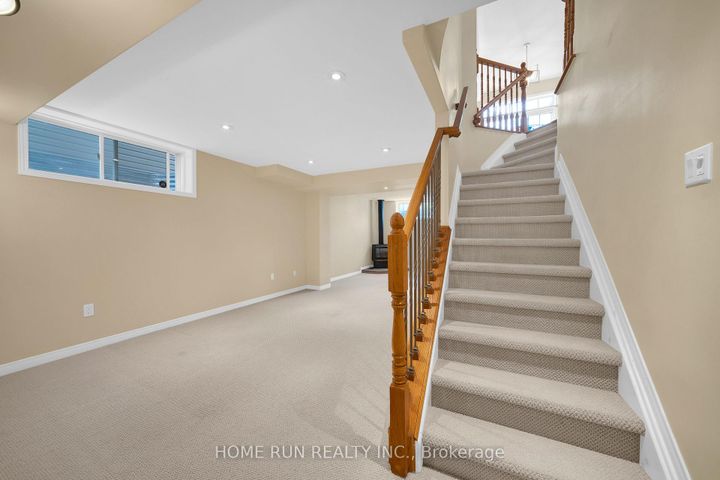Photo 38 at 103 Cheyenne Way, Nepean (Stonebridge), Ottawa