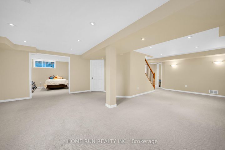 Photo 40 at 103 Cheyenne Way, Nepean (Stonebridge), Ottawa