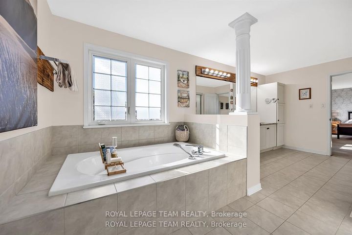 Photo 31 at 200 Kinloch Court, Nepean (Stonebridge), Ottawa
