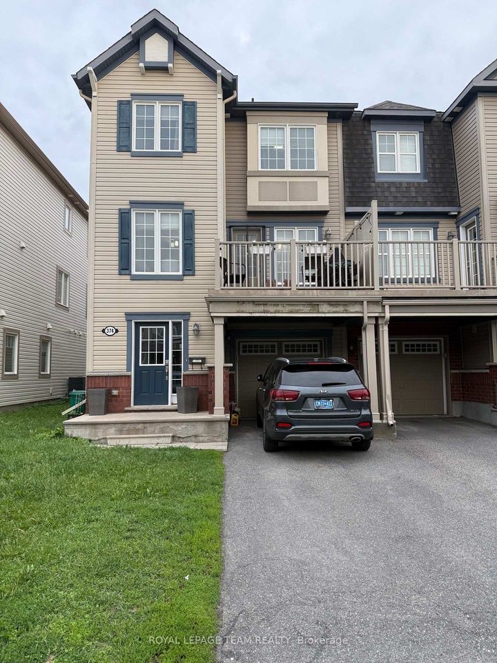 Photo 0 at 374 Sweet Grass Circle, Nepean (Half Moon Bay), Ottawa