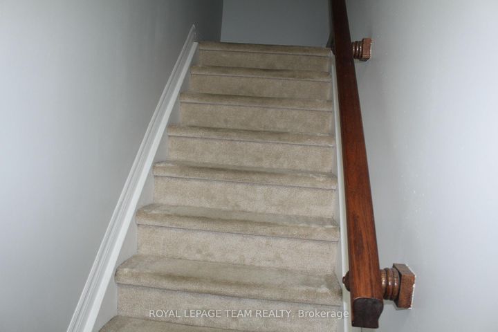 Photo 7 at 374 Sweet Grass Circle, Nepean (Half Moon Bay), Ottawa