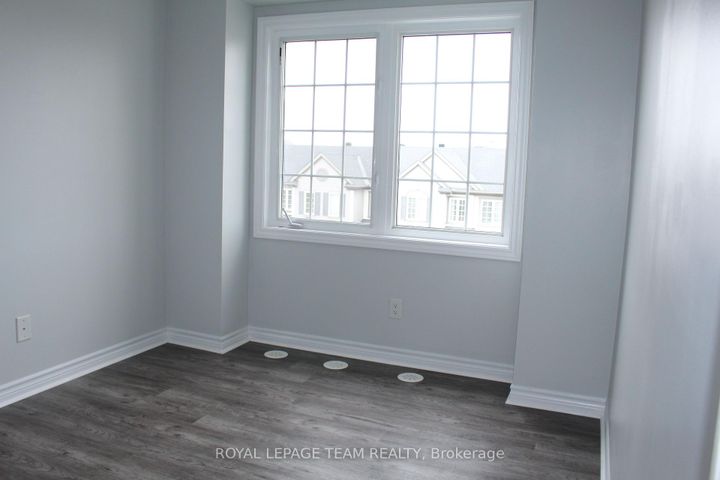 Photo 20 at 374 Sweet Grass Circle, Nepean (Half Moon Bay), Ottawa