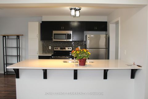 Photo 8 at 374 Sweet Grass Circle, Nepean (Half Moon Bay), Ottawa