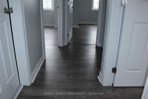 Photo 17 at 374 Sweet Grass Circle, Nepean (Half Moon Bay), Ottawa