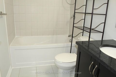 Photo 18 at 374 Sweet Grass Circle, Nepean (Half Moon Bay), Ottawa