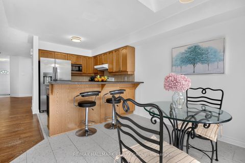 Photo 11 at 258 Deerfox Drive, Nepean (Longfields), Ottawa