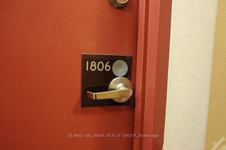 Photo 2 at 1806 - 1380 Prince Of Wales Drive, Nepean (Carleton Square), Ottawa