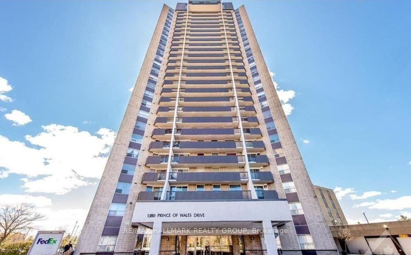 1806 - 1380 Prince Of Wales Drive, Nepean (Carleton Square), Ottawa 
