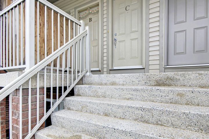 Photo 2 at C - 145 Oldfield Street, Nepean (Barrhaven East), Ottawa