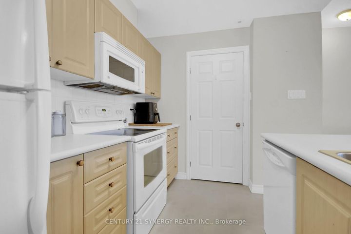 Photo 5 at C - 145 Oldfield Street, Nepean (Barrhaven East), Ottawa