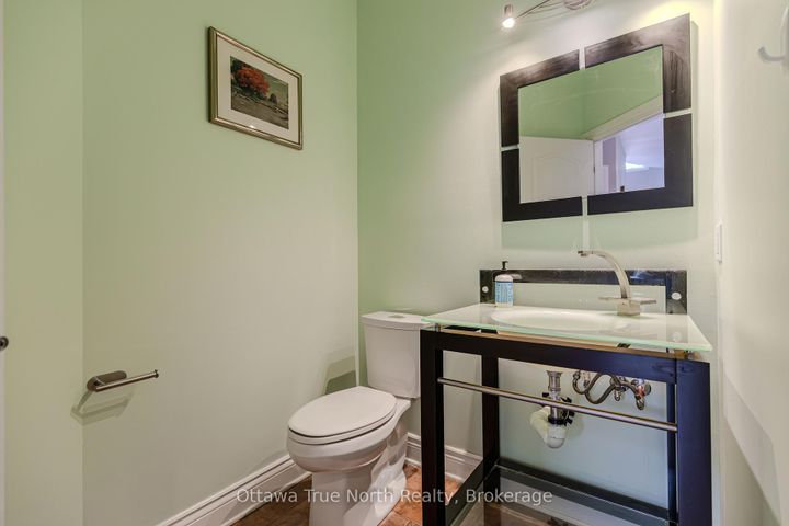 Photo 5 at 507 Kochar Drive, Nepean (Mooneys Bay), Ottawa