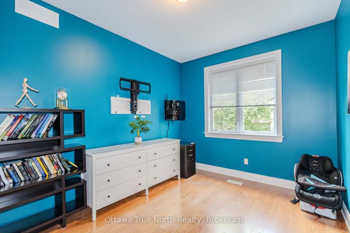 Photo 22 at 507 Kochar Drive, Nepean (Mooneys Bay), Ottawa