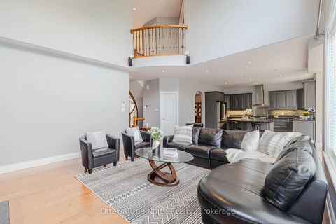Photo 14 at 507 Kochar Drive, Nepean (Mooneys Bay), Ottawa