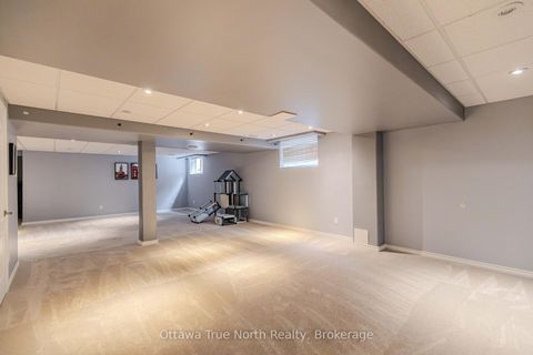 Photo 44 at 507 Kochar Drive, Nepean (Mooneys Bay), Ottawa