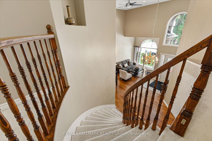Photo 12 at 9 Blackshire Circle, Nepean (Stonebridge), Ottawa