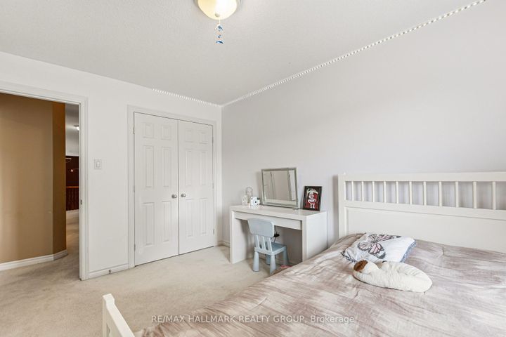 Photo 38 at 9 Blackshire Circle, Nepean (Stonebridge), Ottawa