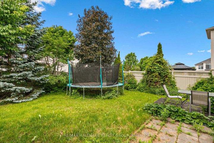 Photo 44 at 9 Blackshire Circle, Nepean (Stonebridge), Ottawa