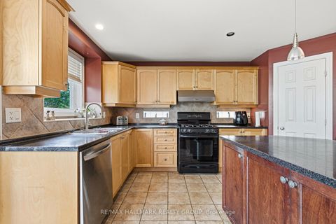 Photo 13 at 9 Blackshire Circle, Nepean (Stonebridge), Ottawa