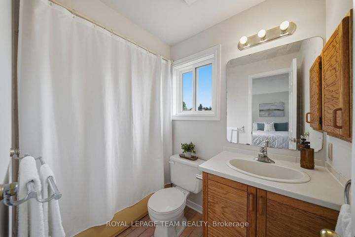 Photo 28 at 18 Arbordale Crescent, Nepean (Centrepointe), Ottawa