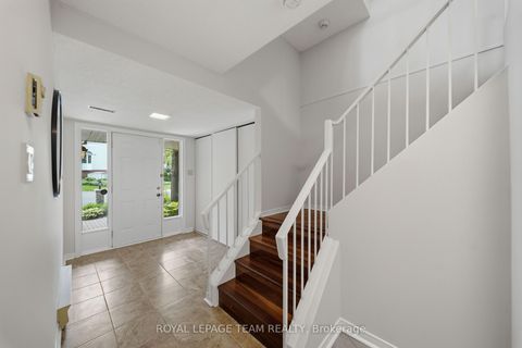 Photo 5 at 18 Arbordale Crescent, Nepean (Centrepointe), Ottawa