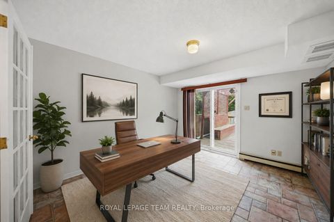 Photo 6 at 18 Arbordale Crescent, Nepean (Centrepointe), Ottawa