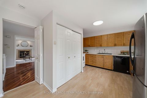 Photo 17 at 18 Arbordale Crescent, Nepean (Centrepointe), Ottawa