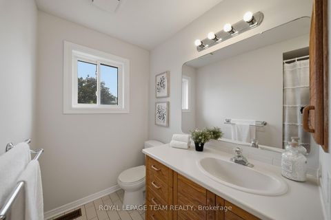 Photo 25 at 18 Arbordale Crescent, Nepean (Centrepointe), Ottawa