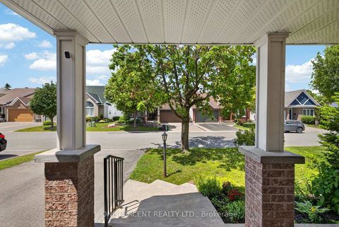 Photo 2 at 6 Windchime Crescent, Nepean (Barrhaven East), Ottawa
