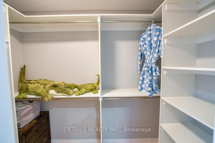 Photo 24 at 992 Baseline Road E, Nepean (City View/Skyline/Fisher Heights/Parkwood Hills), Ottawa