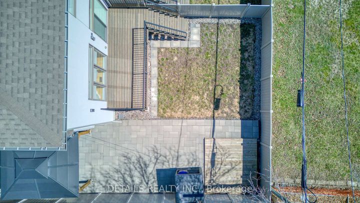 Photo 49 at 992 Baseline Road E, Nepean (City View/Skyline/Fisher Heights/Parkwood Hills), Ottawa