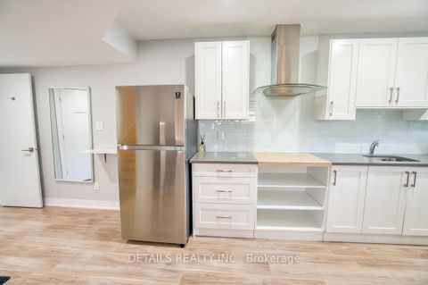 Photo 40 at 992 Baseline Road E, Nepean (City View/Skyline/Fisher Heights/Parkwood Hills), Ottawa