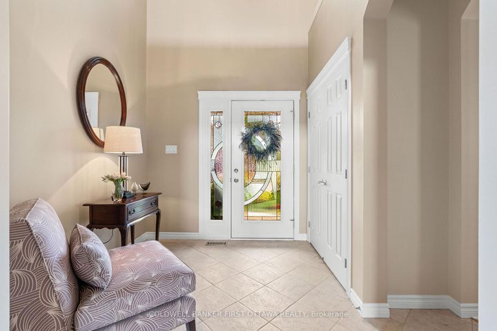 Photo 5 at 6 Blackshire Circle, Nepean (Stonebridge), Ottawa