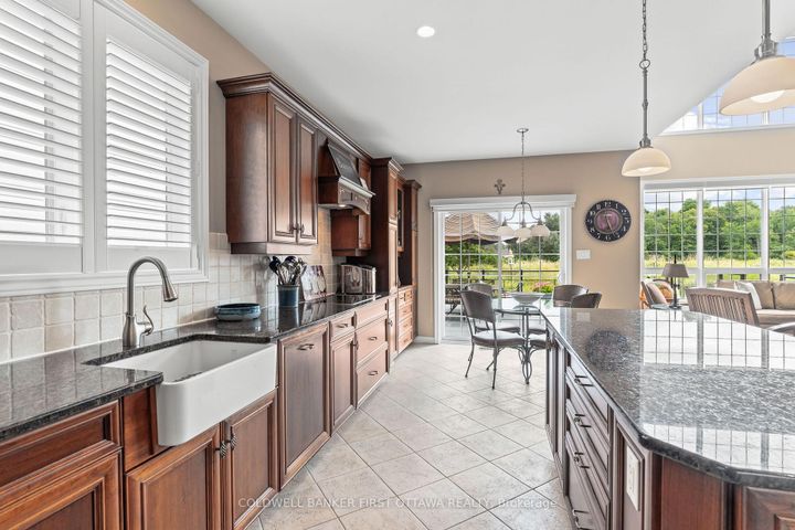 Photo 14 at 6 Blackshire Circle, Nepean (Stonebridge), Ottawa