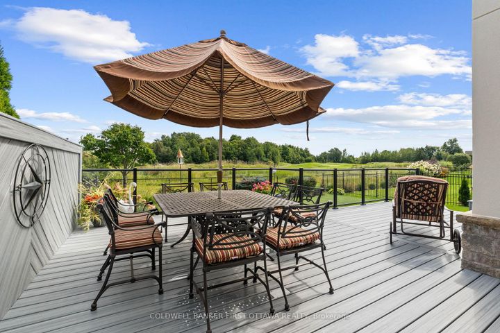 Photo 36 at 6 Blackshire Circle, Nepean (Stonebridge), Ottawa