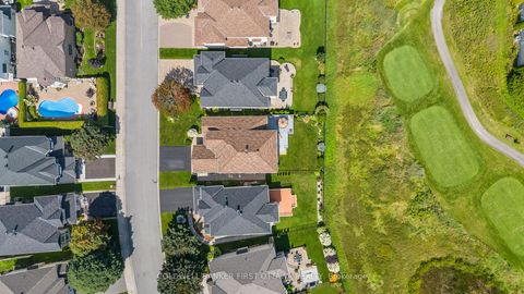 Photo 3 at 6 Blackshire Circle, Nepean (Stonebridge), Ottawa