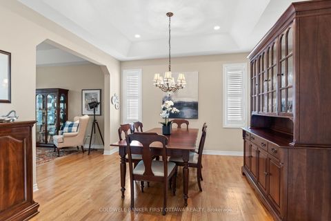 Photo 7 at 6 Blackshire Circle, Nepean (Stonebridge), Ottawa