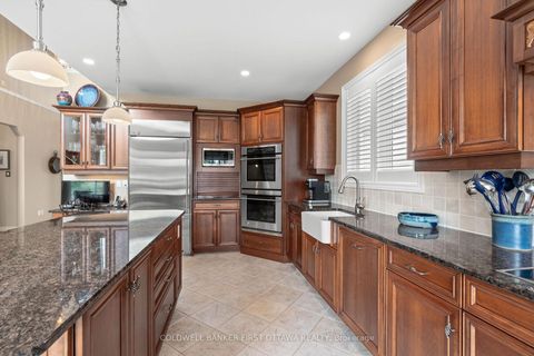 Photo 13 at 6 Blackshire Circle, Nepean (Stonebridge), Ottawa