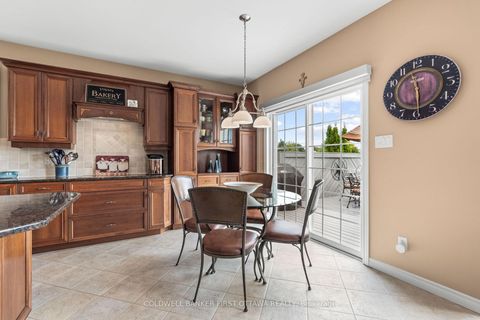 Photo 15 at 6 Blackshire Circle, Nepean (Stonebridge), Ottawa