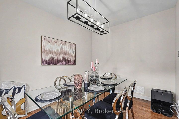 Photo 4 at 748 EMINENCE Street, Nepean (Half Moon Bay), Ottawa