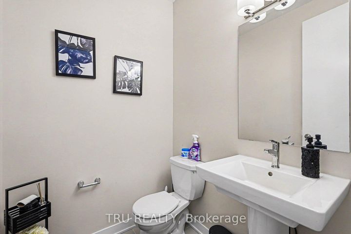 Photo 13 at 748 EMINENCE Street, Nepean (Half Moon Bay), Ottawa