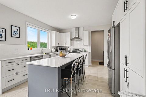 Photo 9 at 748 EMINENCE Street, Nepean (Half Moon Bay), Ottawa