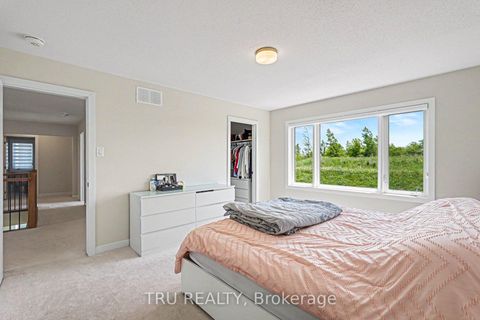 Photo 15 at 748 EMINENCE Street, Nepean (Half Moon Bay), Ottawa