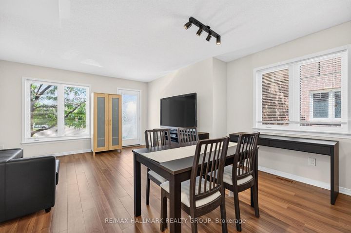 Photo 14 at 26 - 2591 Longfields Drive, Nepean (Stonebridge), Ottawa