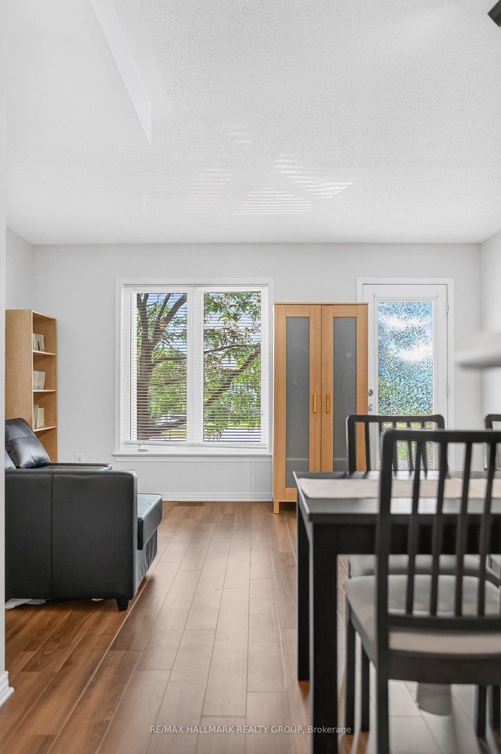 Photo 18 at 26 - 2591 Longfields Drive, Nepean (Stonebridge), Ottawa