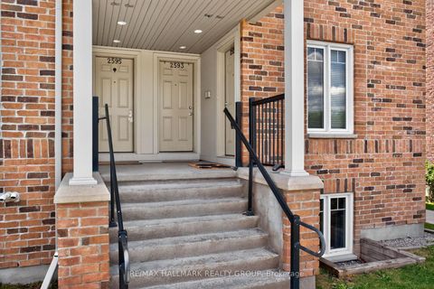 Photo 2 at 26 - 2591 Longfields Drive, Nepean (Stonebridge), Ottawa