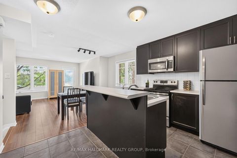 Photo 5 at 26 - 2591 Longfields Drive, Nepean (Stonebridge), Ottawa