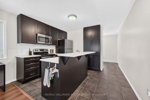 Photo 7 at 26 - 2591 Longfields Drive, Nepean (Stonebridge), Ottawa