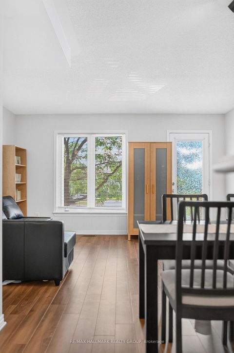 Photo 18 at 26 - 2591 Longfields Drive, Nepean (Stonebridge), Ottawa